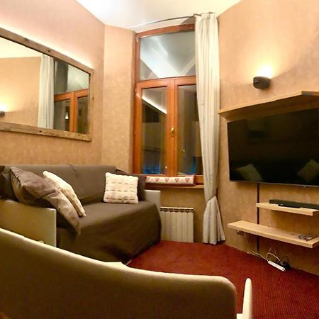 The Nest Alpine Loft Ski-In Ski-Out Брей-Червиния Экстерьер фото